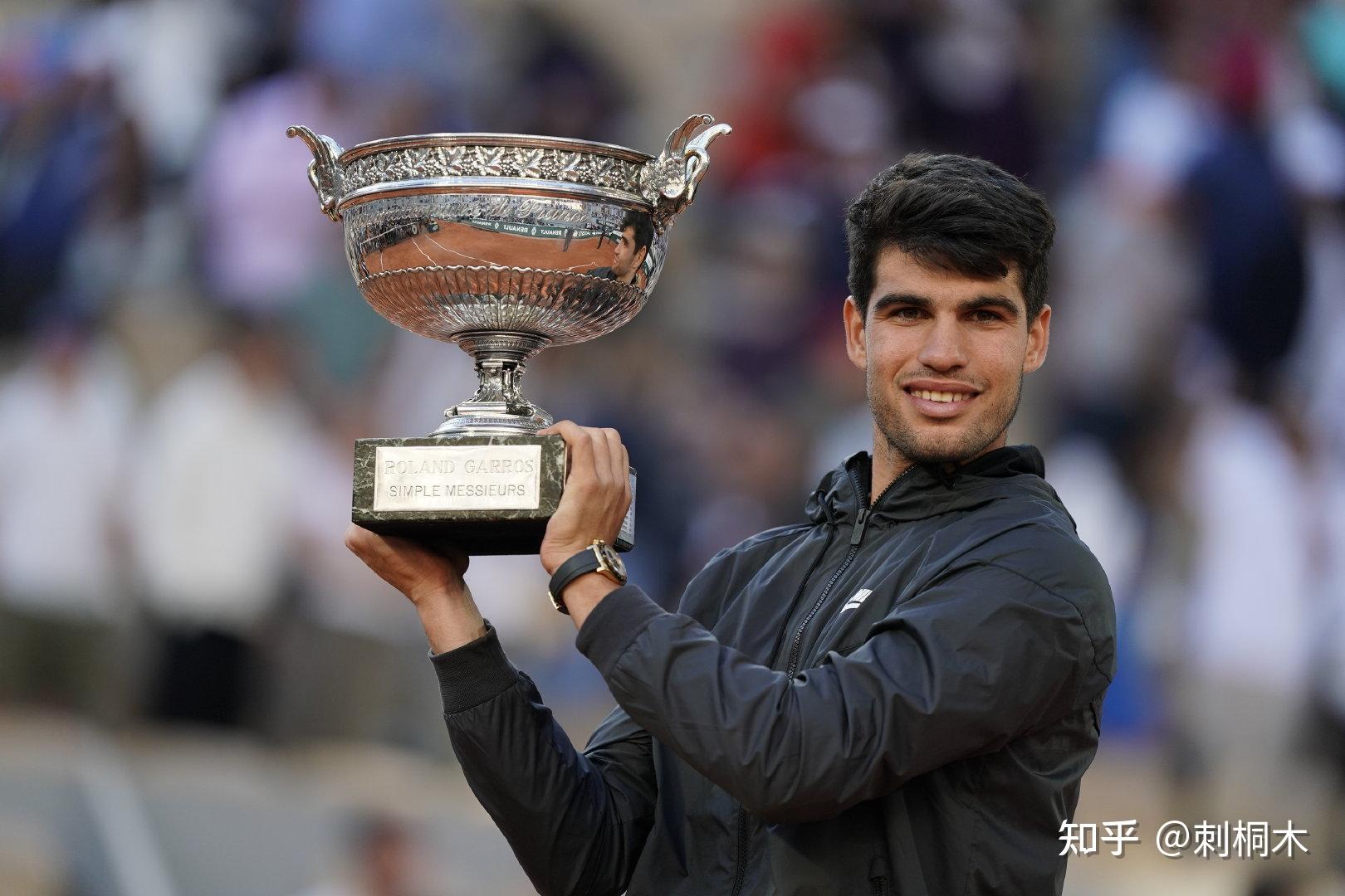 作中可能带 作中可能带